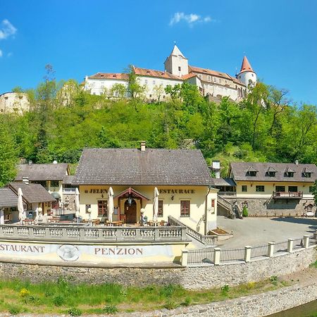 Resort U Jelena Krivoklat Ngoại thất bức ảnh