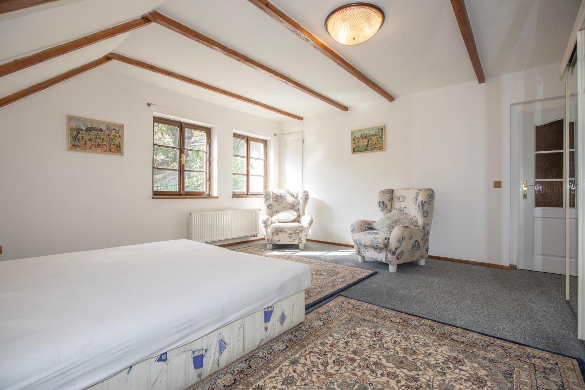 Resort U Jelena Krivoklat Ngoại thất bức ảnh