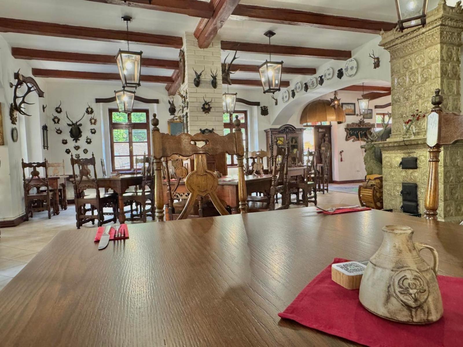 Resort U Jelena Krivoklat Ngoại thất bức ảnh